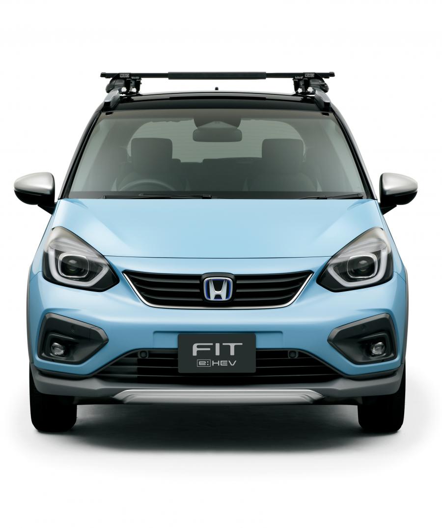  Honda Fit e:HEV Crosstar by Modulo 2020 года  (JP) (фото 4 из 7)